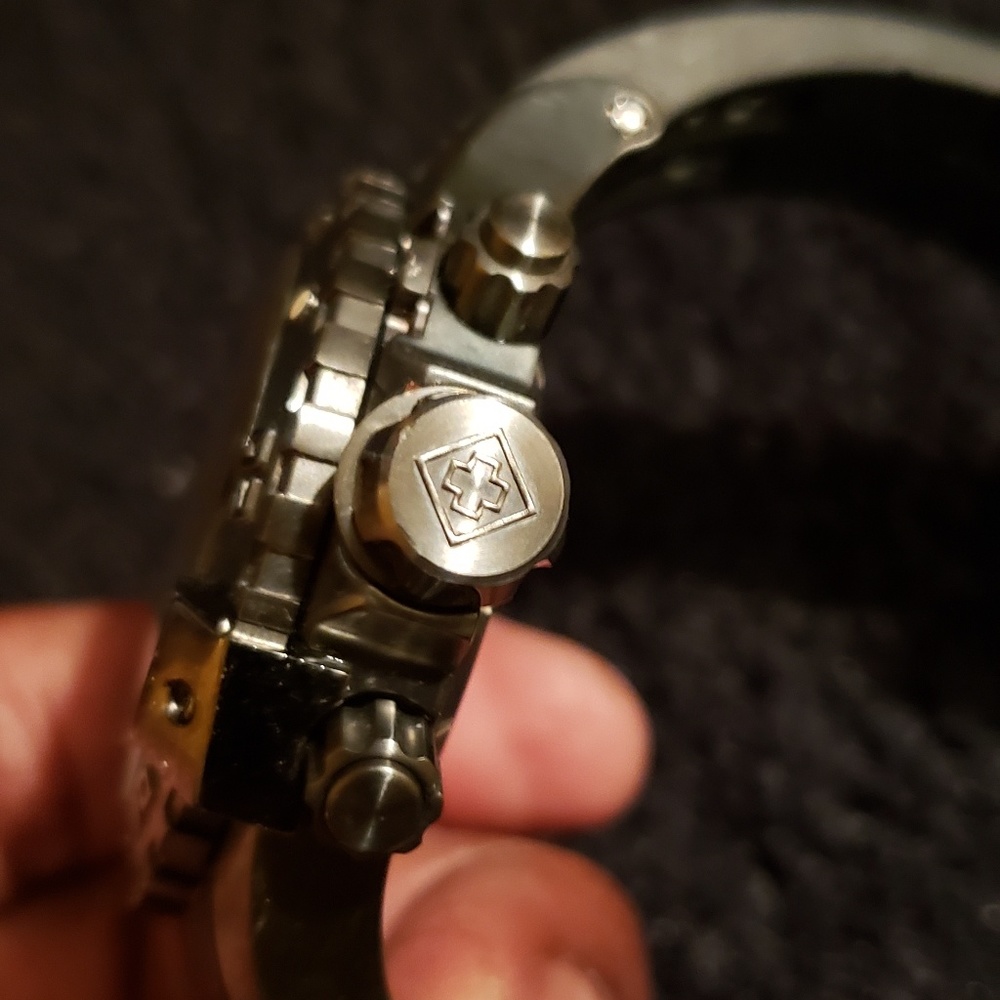 Invicta Swiss movement watch - Picture 2 of 3